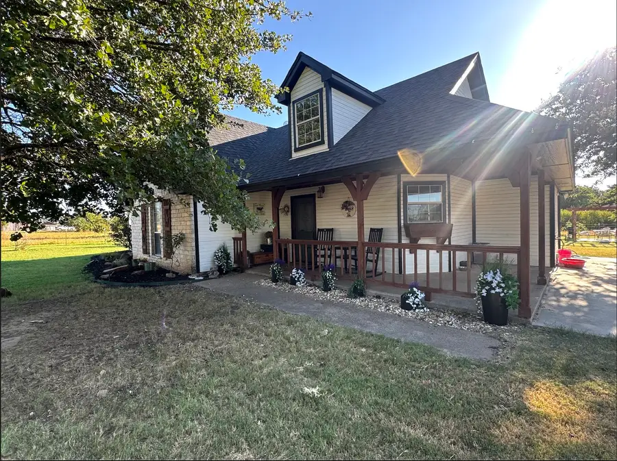 1870 Ross Lane, Springtown, TX 76082 - #3