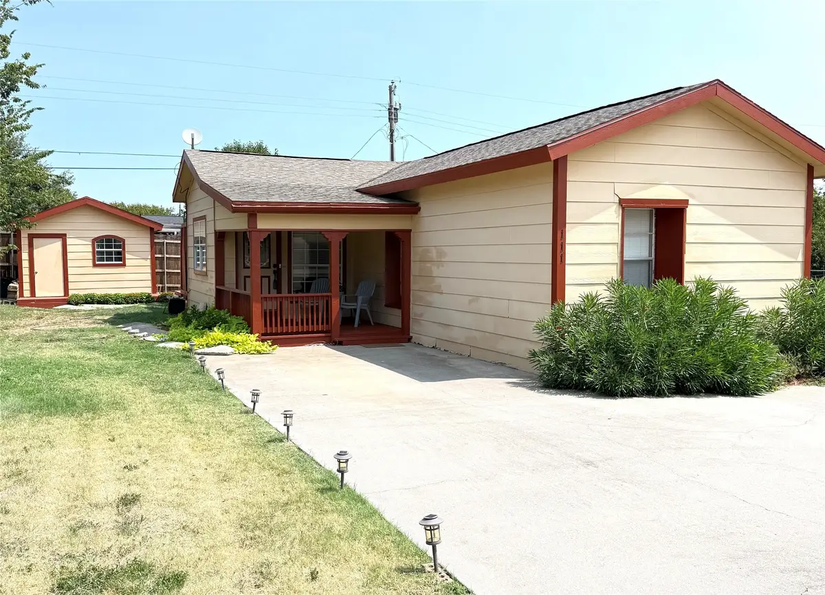 111 Ivy Lane, Roanoke, TX 76262 - #1