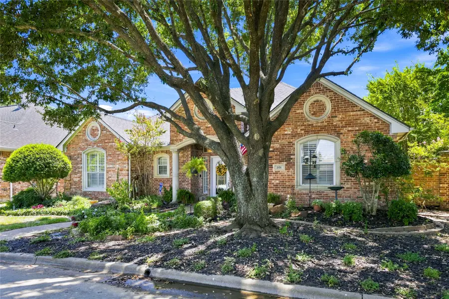3106 Stornoway Trail, Arlington, TX 76012 - #2