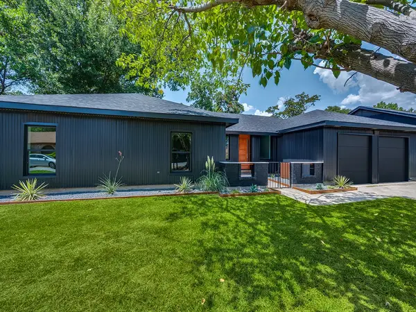 1612 Meadow Lane Terrace, Fort Worth, TX 76112