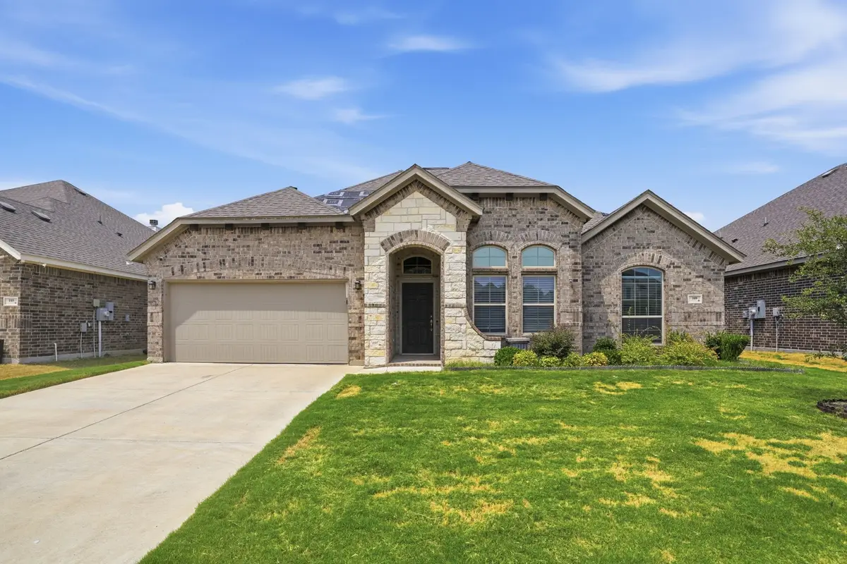 109 Independence Drive, Joshua, TX 76058 - #1
