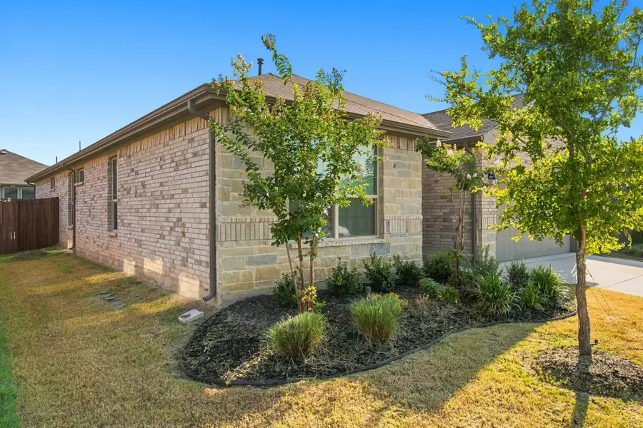 1225 Lisburn Drive, Justin Roanoke, TX 76247 - #2