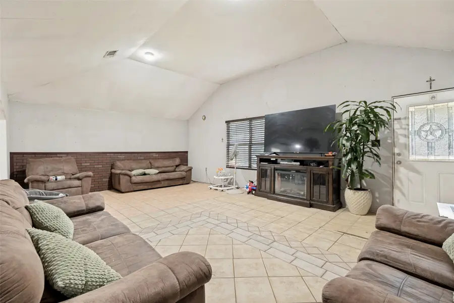 6625 Speight Street, Dallas, TX 75232 - #2