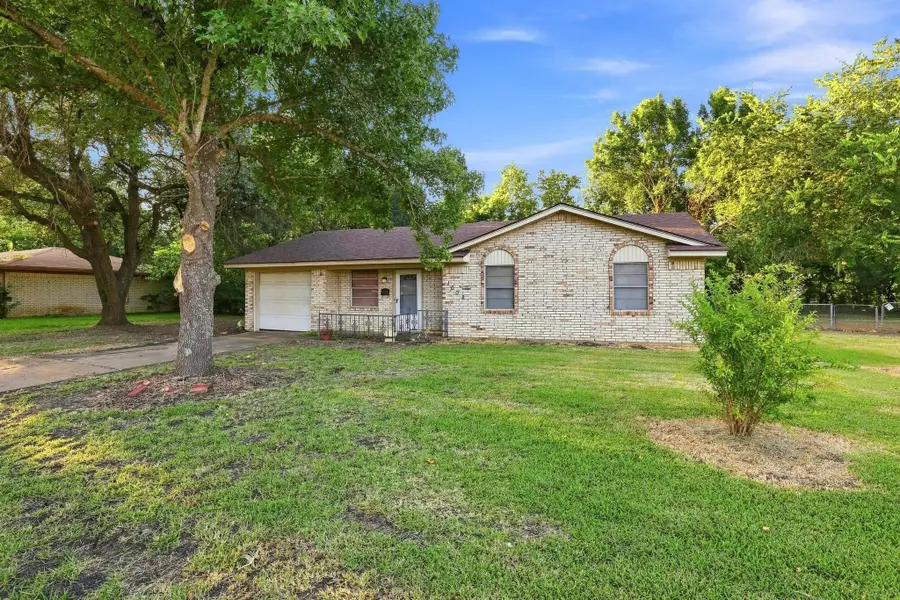 1008 Yeager Street, Honey Grove, TX 75446 - #3