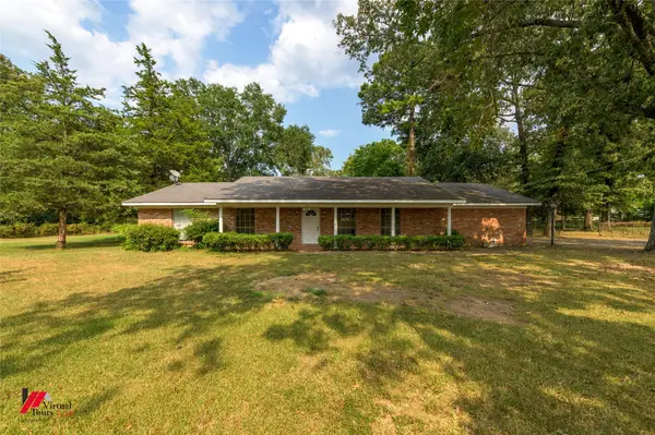 335 Woodland Park, Stonewall, LA 71078