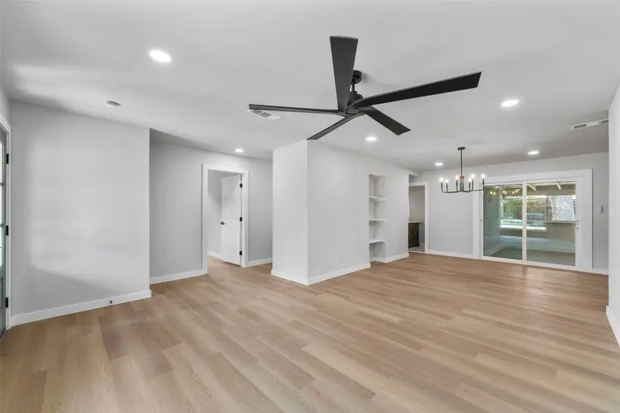 2122 Lemart Street, Grand Prairie, TX 75051 - #3
