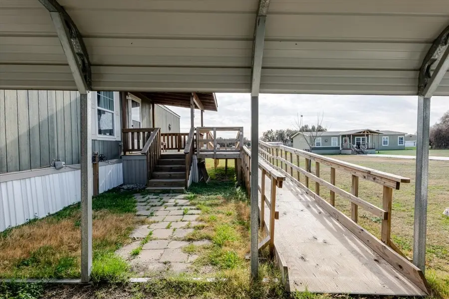 126 Starry Sky Court, Springtown, TX 76082 - #2