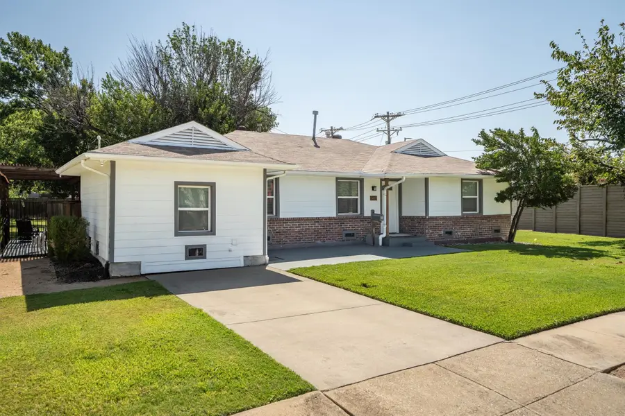 1417 Hill Street, Grapevine, TX 76051 - #3