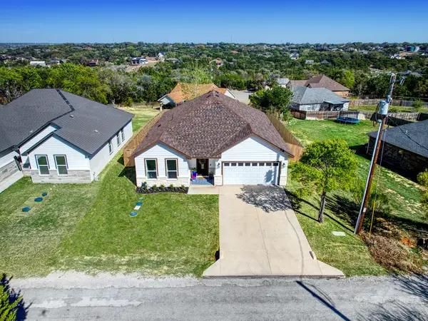 2415 Beverly Drive, Granbury, TX 76048
