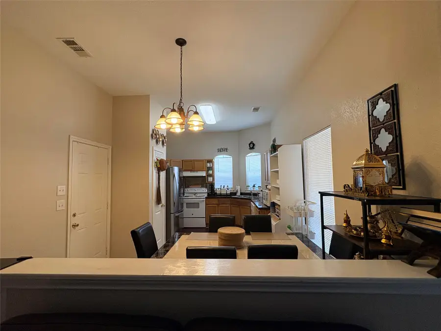 304 W Glen Meadow Drive, Glenn Heights, TX 75154 - #3