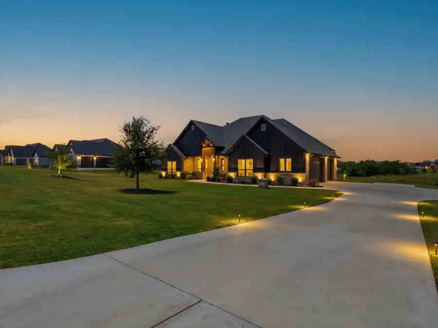 1115 Pioneer Crossing, Weatherford, TX 76088 - #2