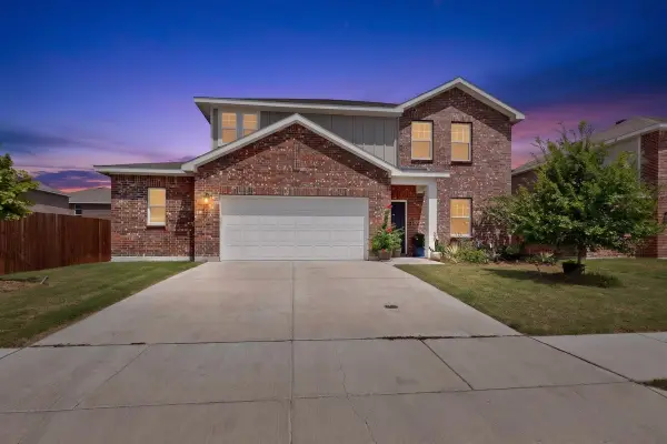 2208 Frio River Road, Glenn Heights, TX 75154