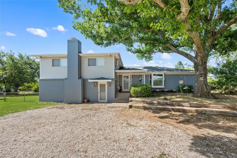 2942 Trails End, Aubrey, TX 76227 - #2