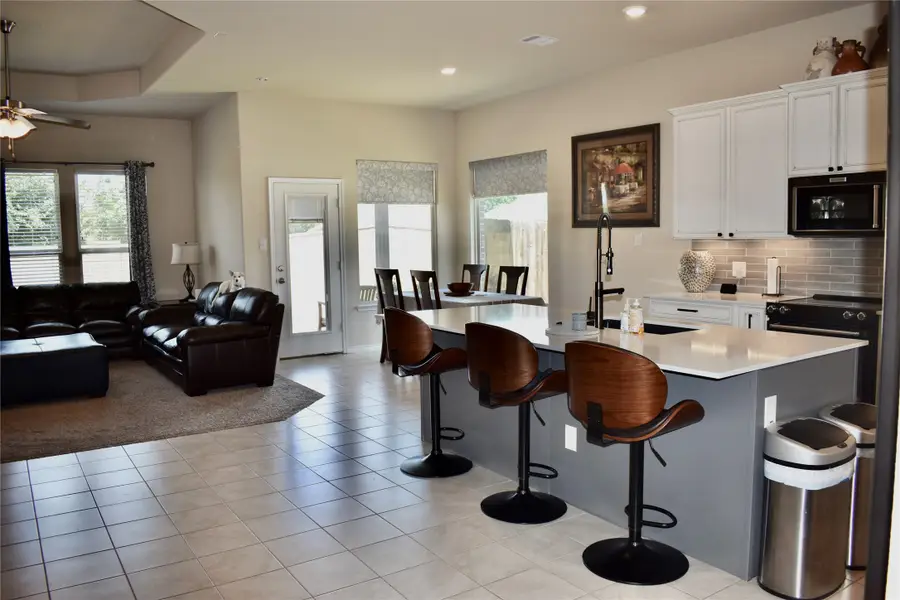 516 Millsap Drive, Van Alstyne, TX 75495 - #2