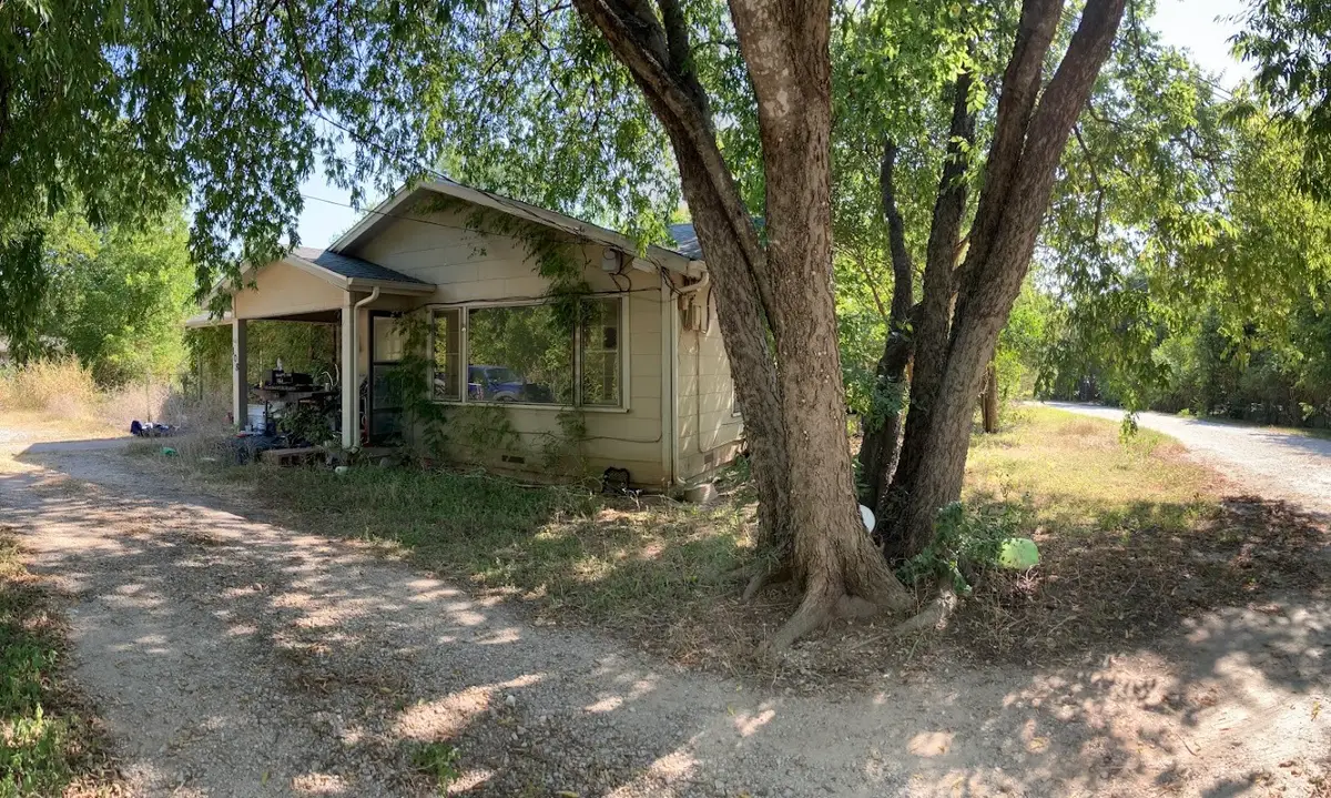 108 N Strauss Street, Robinson, TX 76706 - #1