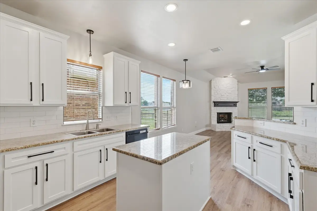 1581 Meadows Avenue, Lantana, TX 76226 - #1