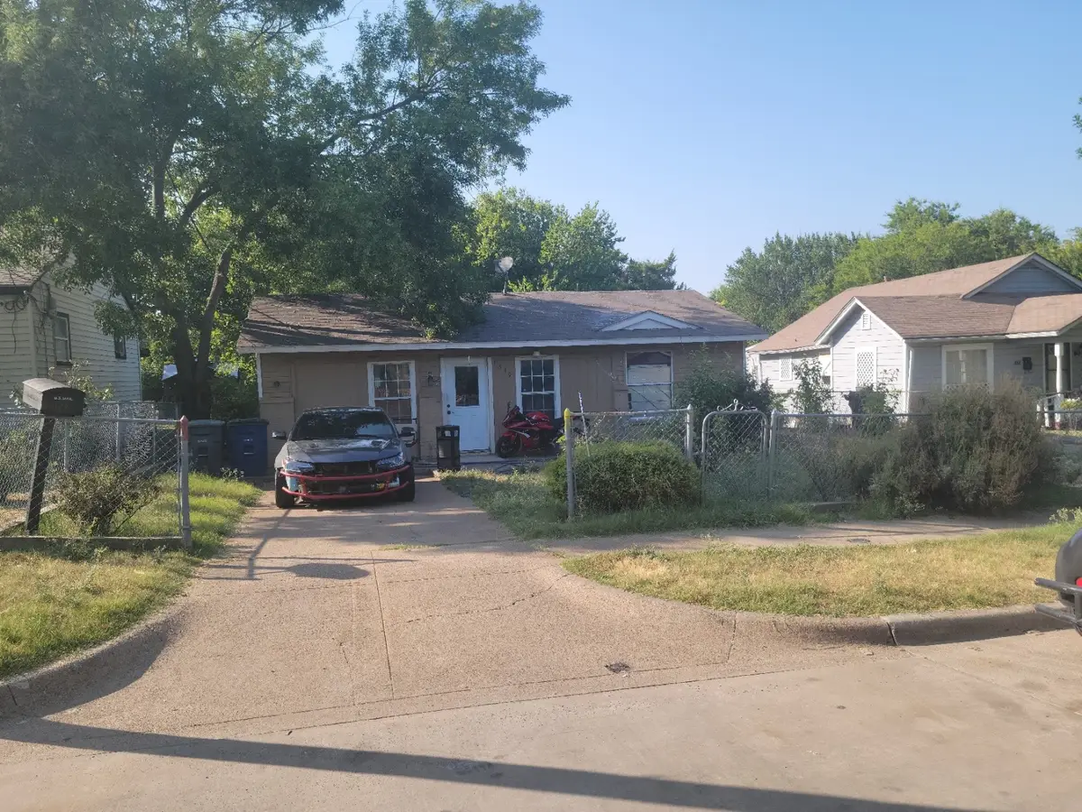 1519 Presidio Avenue, Dallas, TX 75216 - #1