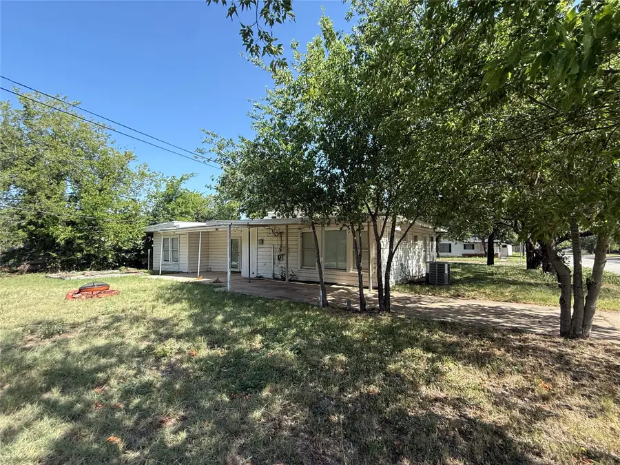 849 E North 11th Street, Abilene, TX 79601 - #3