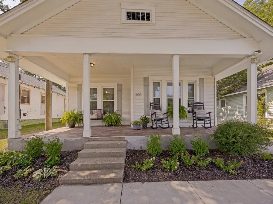 504 W Murray Street, Denison, TX 75020 - #2