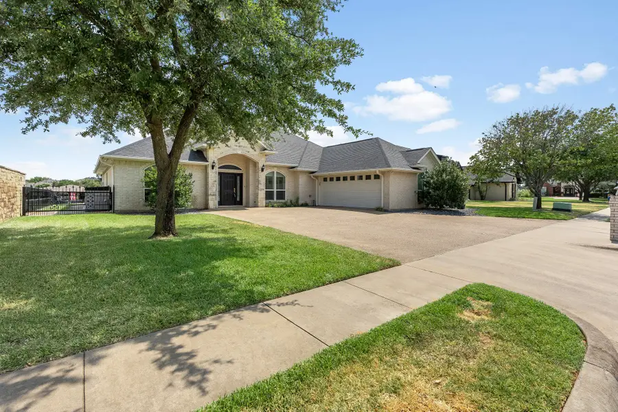 1003 Cliff Swallow Drive, Granbury, TX 76048 - #3