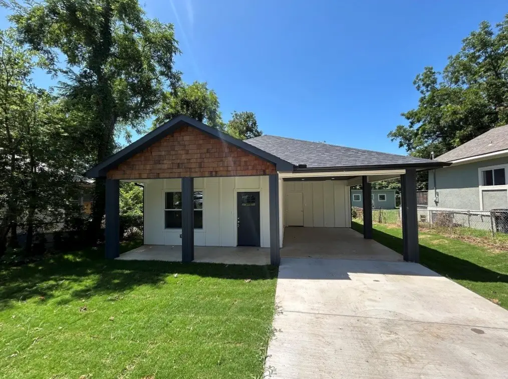 622 E Woodard Street, Denison, TX 75021 - #1