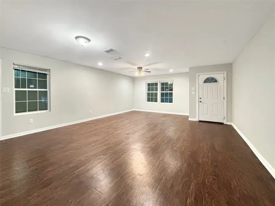 4831 Burnside Avenue, Dallas, TX 75216 - #2