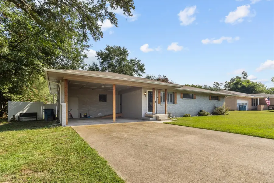 501 Linda Kay Drive, Winnsboro, TX 75494 - #2
