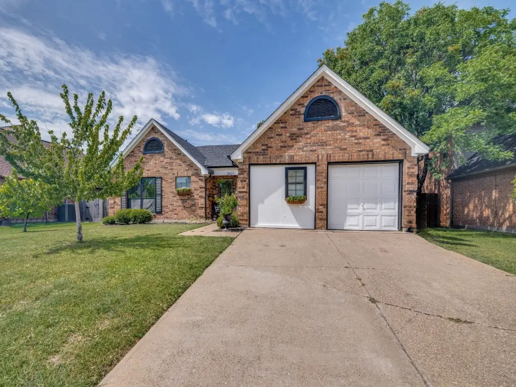 8421 Liberty Lane, Rowlett, TX 75089 - #1