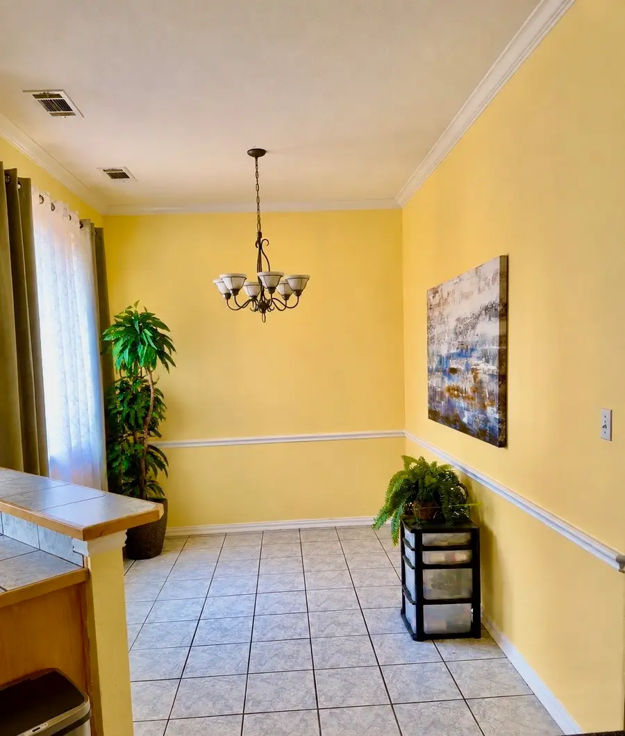 400 S Rockwall Avenue, Terrell, TX 75160 - #3