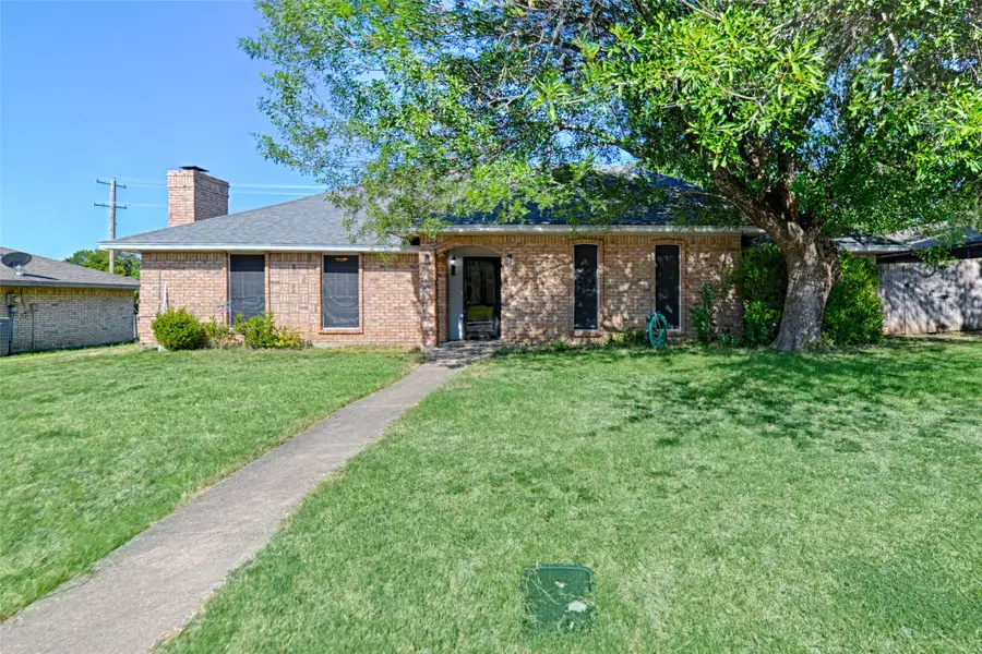 1223 Sequoia Drive, Desoto, TX 75115 - #3