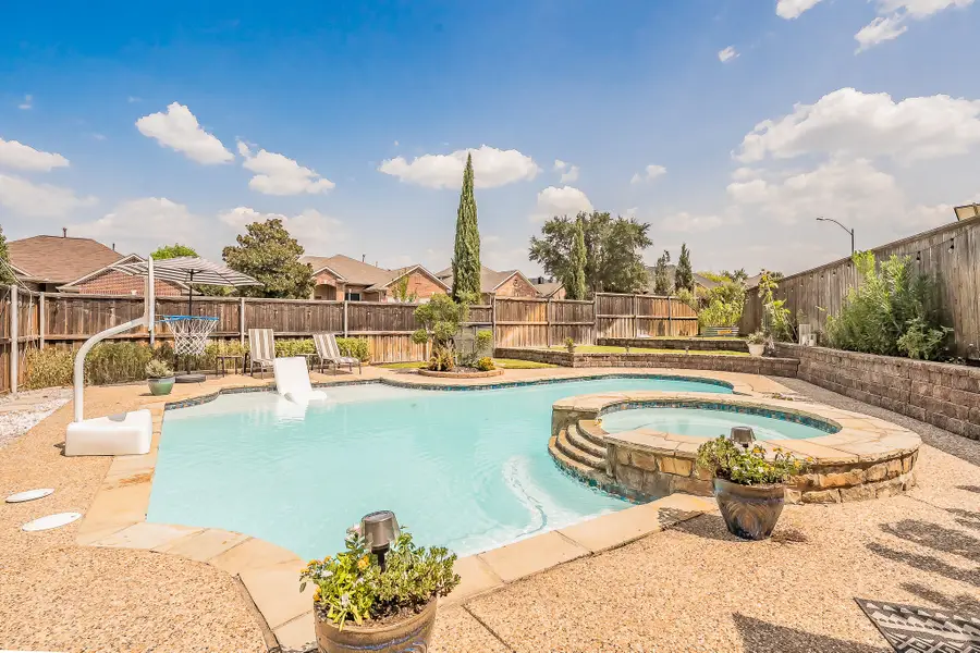 4501 Rockcliff Drive, Mesquite, TX 75150 - #2