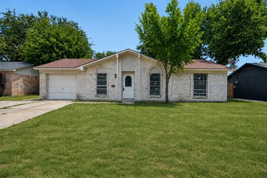 1123 Venus Street, Cedar Hill, TX 75104 - #2