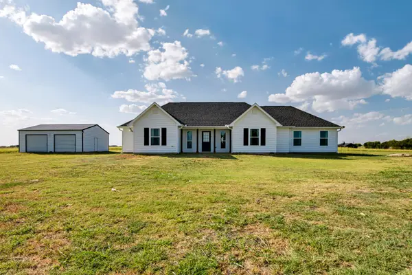 2433 Trlica Road, West, TX 76691