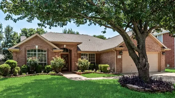 2311 Forest Park Circle, Mansfield, TX 76063