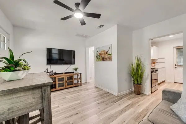 9213 S Dodson Drive, White Settlement, TX 76108