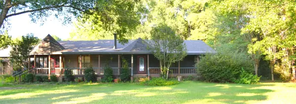 1895 Dorcheat, Minden, LA 71055