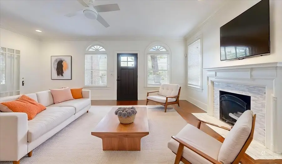 826 Cedar Hill Avenue, Dallas, TX 75208 - #3