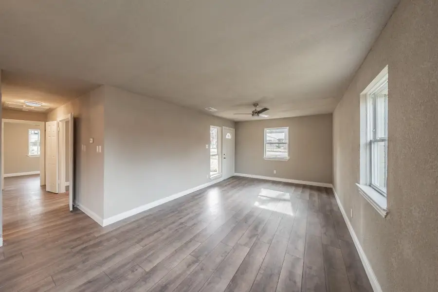1721 Kay Avenue, Bridgeport, TX 76426 - #3
