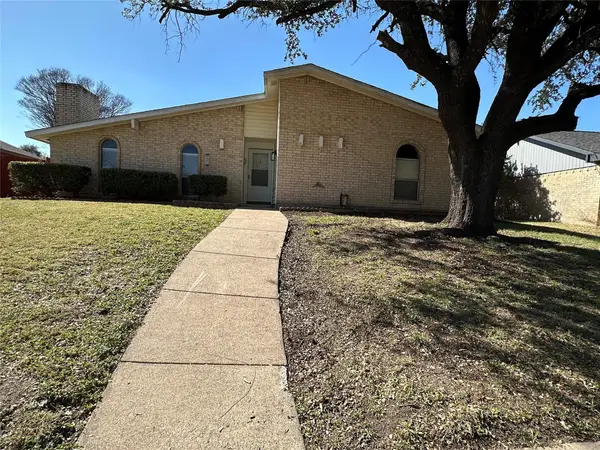 4601 Elm Ridge Lane, Garland, TX 75044
