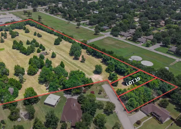 Lot 19 Deer Trail, Commerce, TX 75428