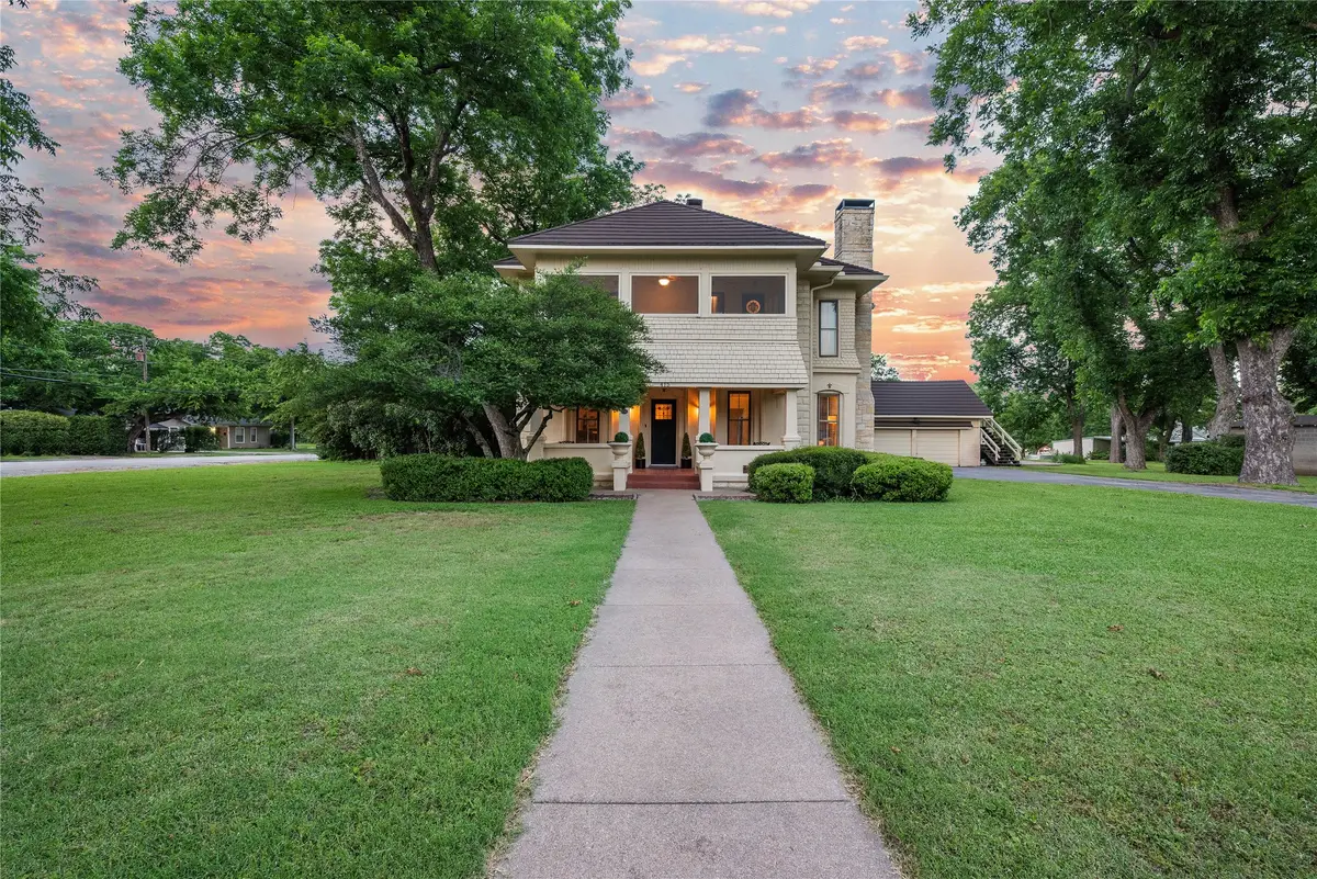 415 N Avenue I, Clifton, TX 76634 - #1