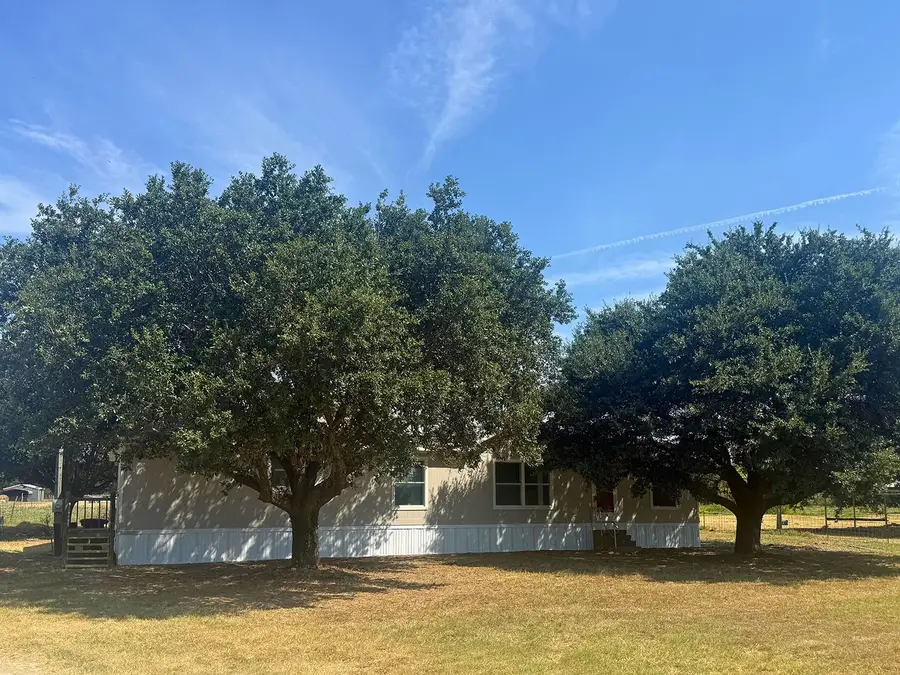 373 Wildbird Lane, Axtell, TX 76624 - #2