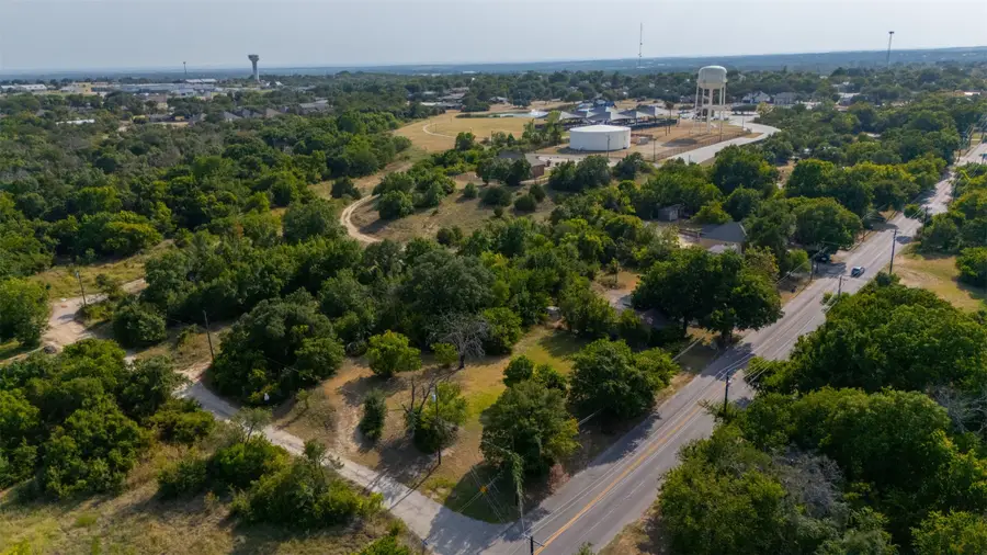 202 S Merrimac Street, Weatherford, TX 76086 - #3