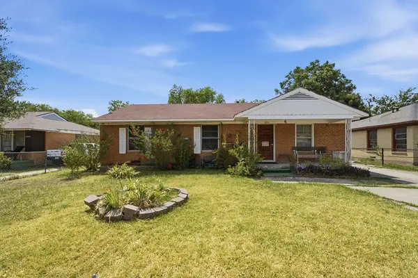 2231 Prichard Lane, Dallas, TX 75227