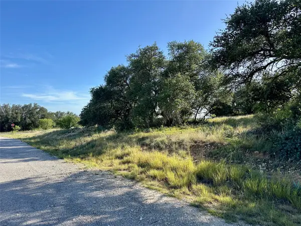 825 Sextant Circle, Brownwood, TX 76801