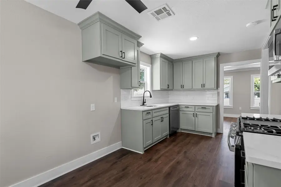 3720 N 25th Street, Waco, TX 76708 - #3