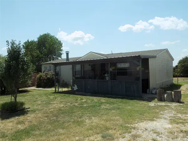 192 Salt Grass Circle, Poolville, TX 76487