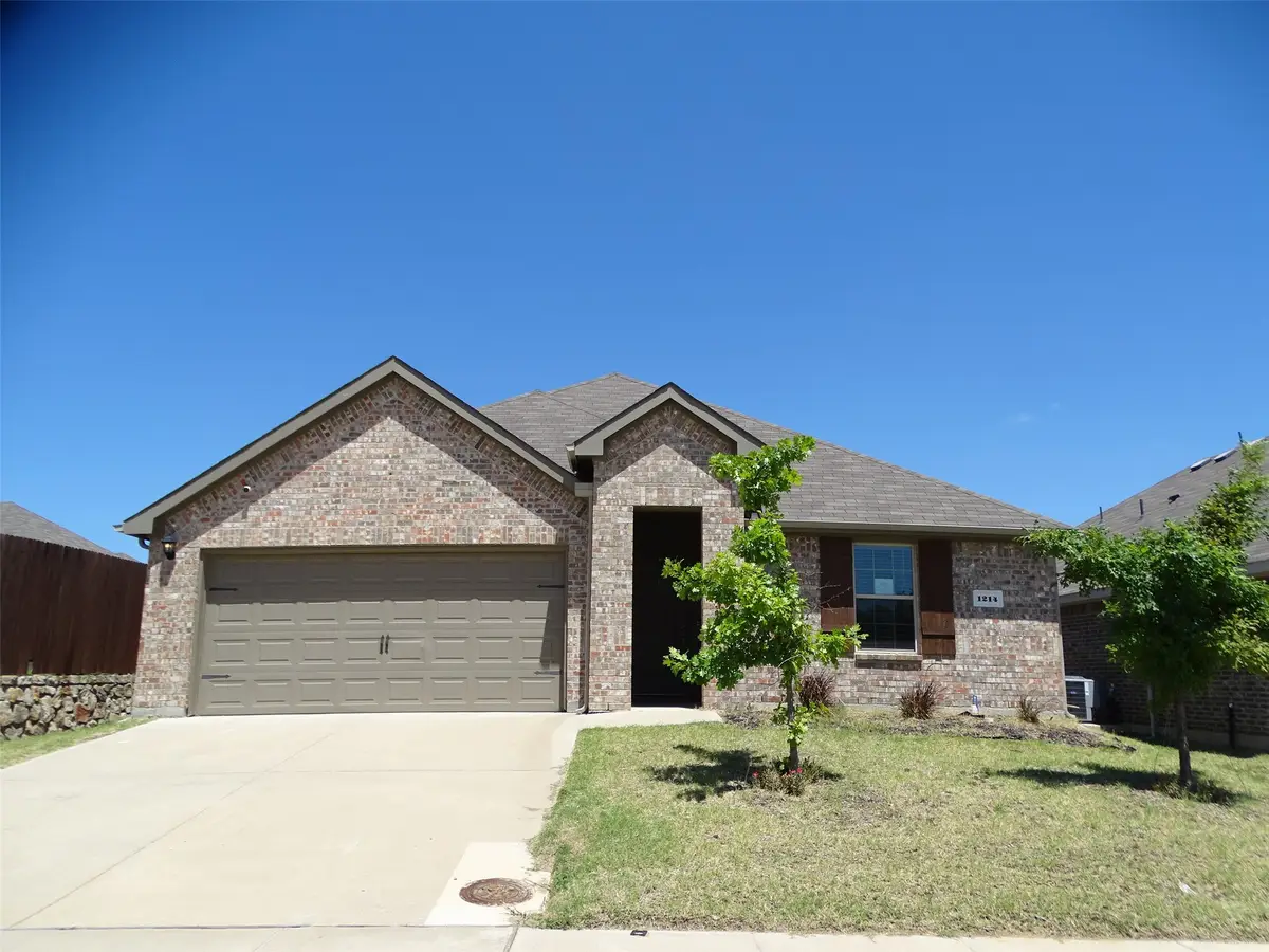 1214 Canterbury Lane, Ennis, TX 75119 - #1