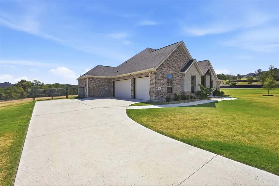 300 Spanish Oak Court, Weatherford, TX 76085 - #2