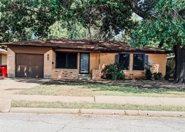 807 Blanton Drive, Sherman, TX 75092